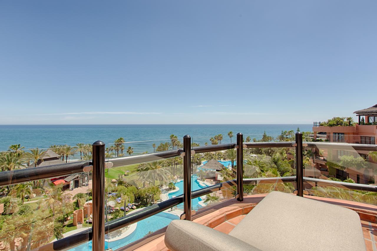 Bahia Beach Apartments Estepona Exterior photo